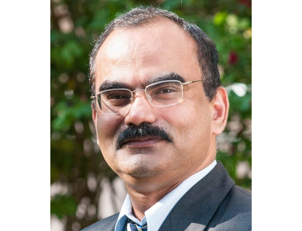 Prof. Suresh Valiyaveettil